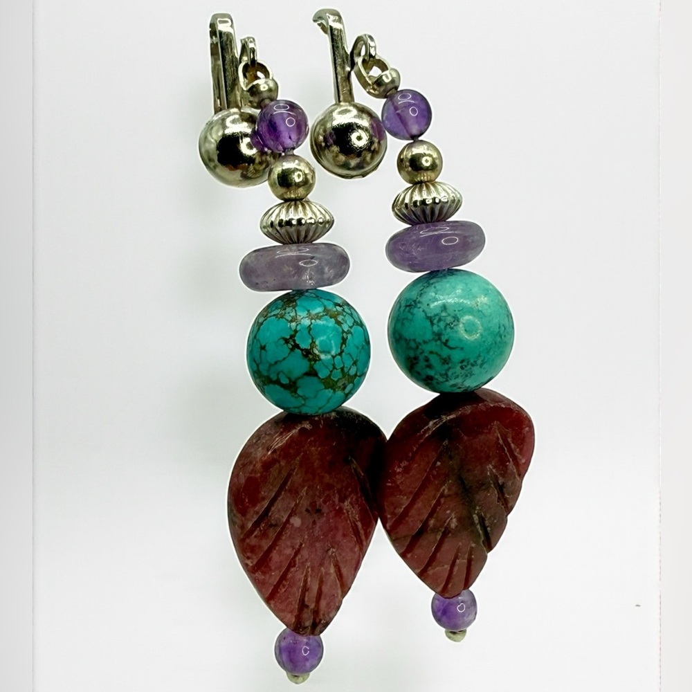 Handcrafted Jasper, Howlite & Amethyst Dangle Earrings – Vintage Boho Clip-On
